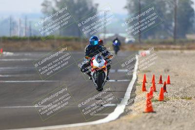 media/Sep-20-2025-TrackDaz (Sat) [[27f0cde673]]/B Group/220pm (Turn 9)/